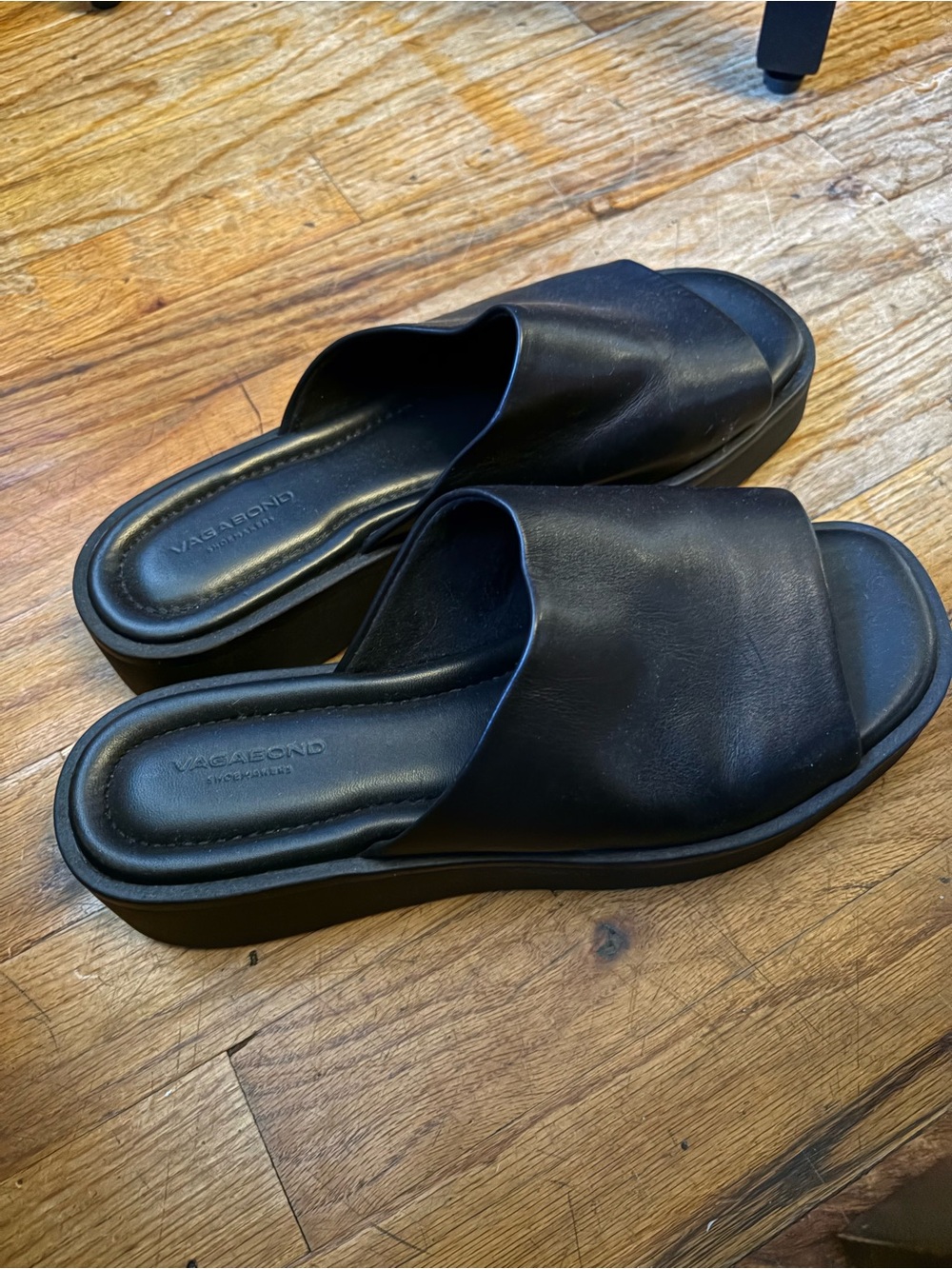 Vagabond Danya Black Sandals